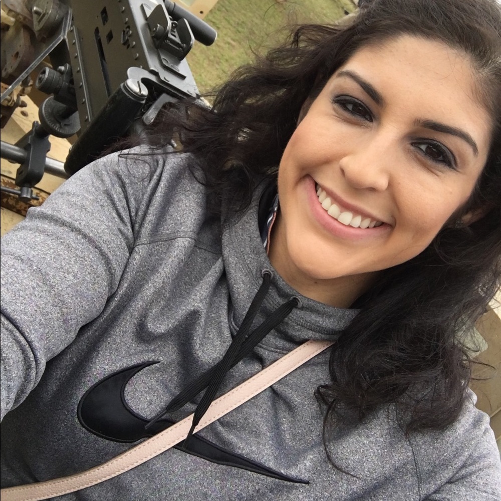 Meet your Posher, Aimee